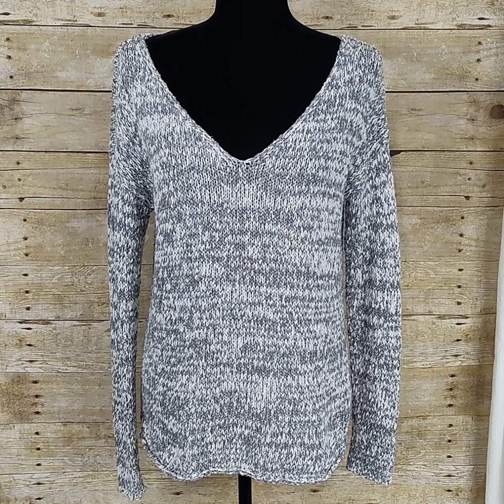 Aritzia Talula Azurelee Marled Pullover Sweater
